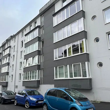Five Apartmán *