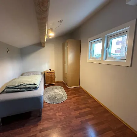 Five Apartmán *