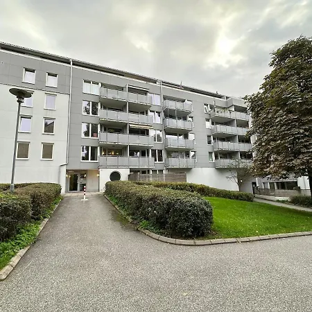 Five Lägenhet *